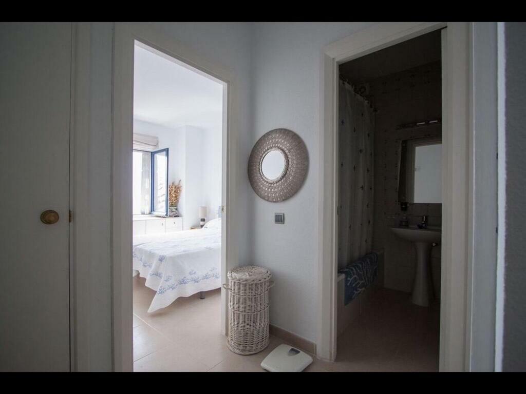 Apartment By The Beach Sitio de Calahonda Exterior foto